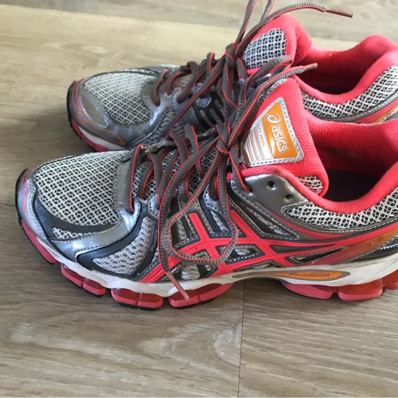 ASICS Nimbus-15 woman size 8 - Picture 6 of 8